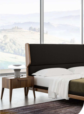 Brown Bedroom Set Bed Bedside Tables 2 Pieces Modern Style Luxury Furniture