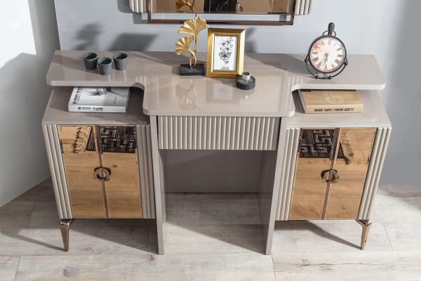 Perfect Bedroom Set Dressing table with Mirror Design Luxury new