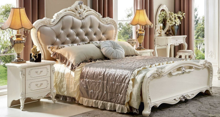 Classic s Rococo Baroque Style Beds Leather Chesterfield Double Hotel Bed Antique