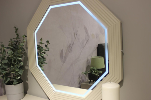 Practical Modern and new Bedroom Dressing table with Mirror and Stool