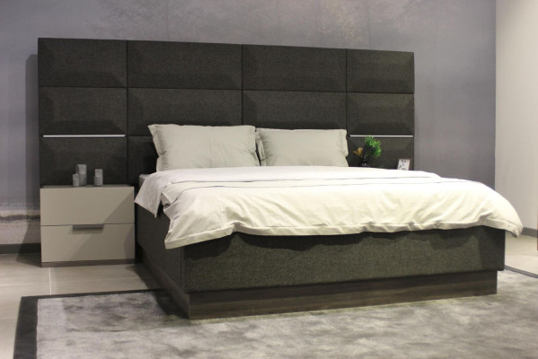 Luxury Bedroom Set Designer Bed 2x Bedside table Wood Complete new 3 pcs.