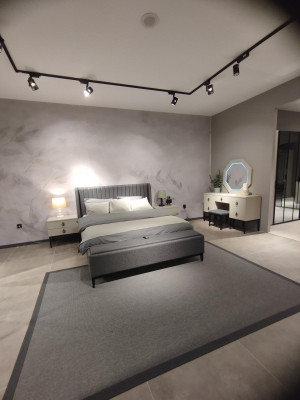 Designer Bedroom Set Bed 2x Bedside tables Wardrobe new and luxurious