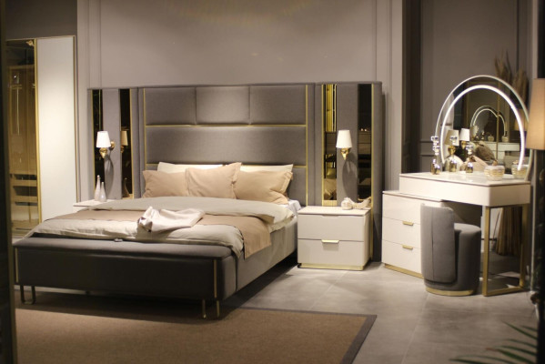 Luxury Bedroom Set Bed + 2x Bedside tables Chest of drawers Wardrobe Wood new