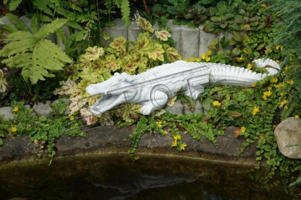 Garden Decoration Crocodile Patio Stone Figures Figure Statue