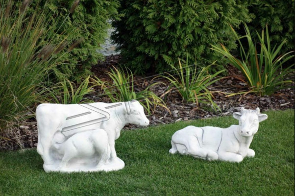 Garden Cow Decoration Stone Figure Patio Decoration Statue Sculpture