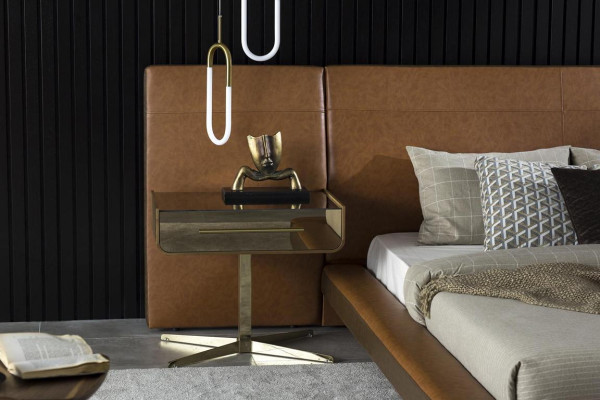 Design Bedroom Bed with two luxury bedside tables Glass Tables Beds Hotel