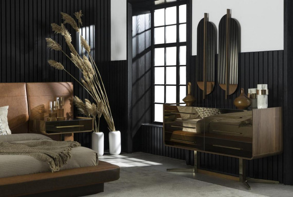 Bedroom Furniture Complete Set Suite Bed Bedside tables Wardrobe 5pcs.