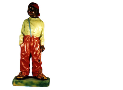 Design boy with slingshot figure statue sculpture figures sculptures 7020