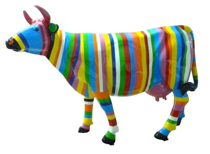 Decorative Abstract Hanging Painted Figure Cow Statue Garden Decoration Statues Figures