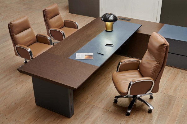 Office Chair Executive Chair Armchair Leather Upholstery Decorative Rotating Computer Chairs