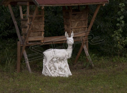 Garden decorative deer statue sculpture figures sculptures designer figure