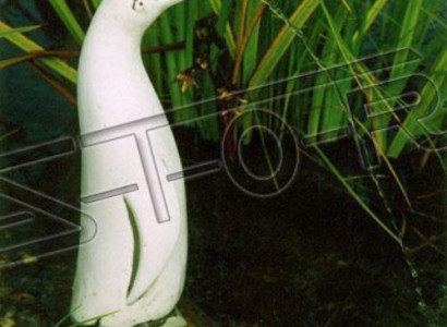 Garden decorative penguin statue sculpture figures sculptures designer figure