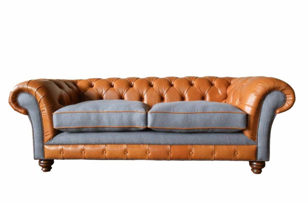 Luxurious faux leather sofa in Chesterfield 3 Seater Sofa Design with three seats