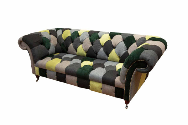 Beautiful stylish 3-seater Chesterfield sofa for the living room