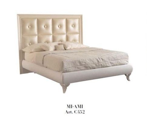 Double bed Classic Beds Bedroom Furniture Solid wood Bizzotto Bed Italy
