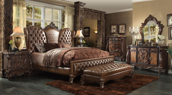 Chesterfield Bed 2x Bedside tables 3pcs. Set Furniture Baroque Rococo Bedroom Set