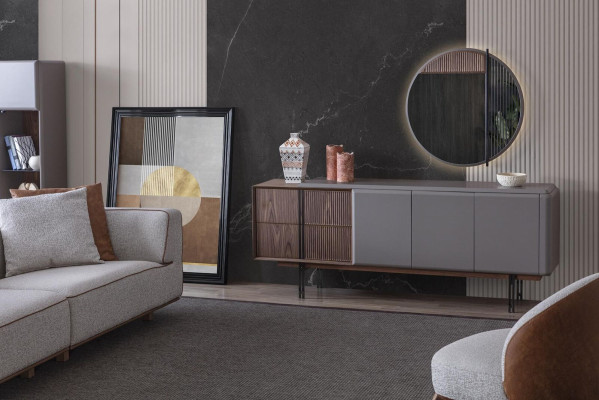 Dining room set consists of dining table 4x chairs and sideboard with mirror 7 pieces.