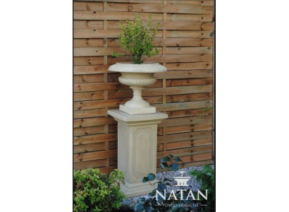 Flower Basket Flower Vase Vessel Garden Box Patio Decoration Statue Figures