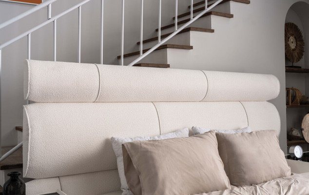 Luxurious White Upholstered bed Designer Double bed bed frame wooden frame