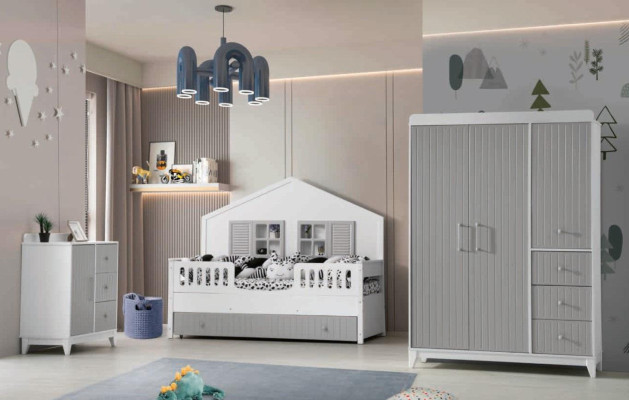 Chic 3-piece children's room set: chest of drawers, wardrobe, bright bed