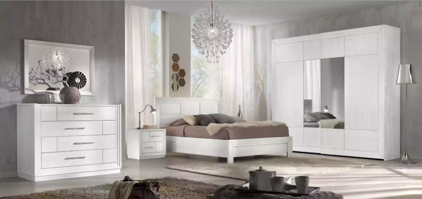 Luxury Complete's Bedroom Set Bed 2x Bedside tables Wardrobe
