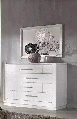 Luxury Complete's Bedroom Set Bed 2x Bedside tables Wardrobe