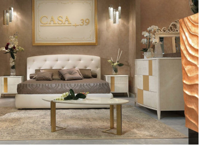 Italian style furniture 4 pieces. Set Bed + 2x Bedside table + Chest of drawers Bedroom