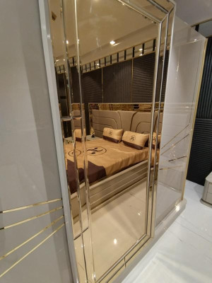 Modern Wardrobe Luxury Wardrobe Wood Cabinets Glass High Gloss Bedroom