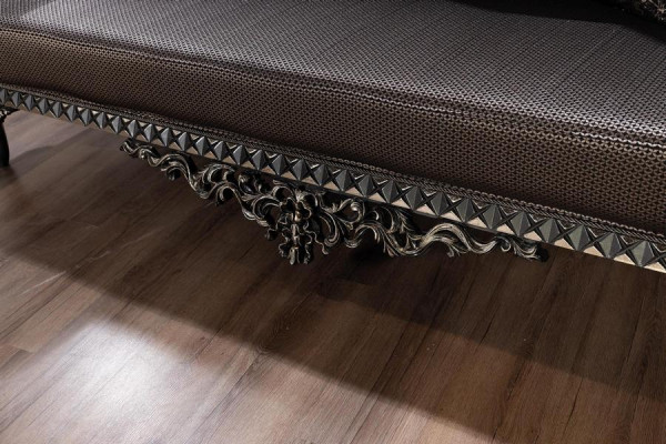 Luxury Three Seater Design Sofa 3 Seater Upholstery Couches Chesterfield Sofas