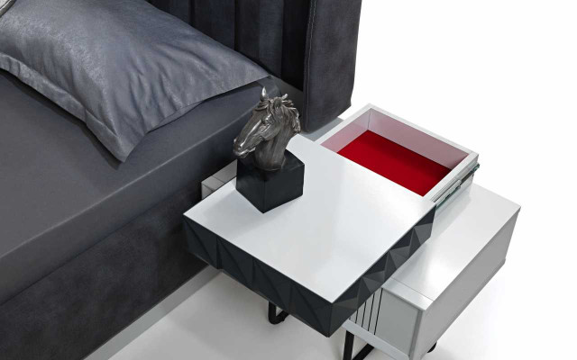 Complete's Bedroom Set Gray Double bed Luxurious Wood Bedside tables