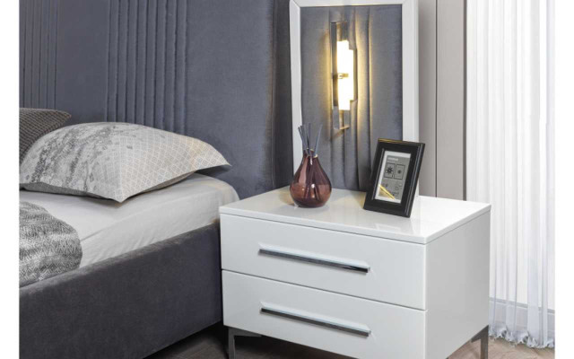 White Wood Bedside tables Designer exclusive r Bedside table Bedroom Furniture