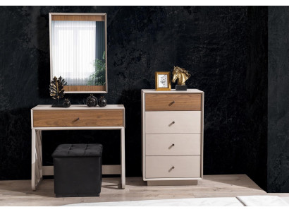 Luxurious Bedroom Suite Dressing table Chest of drawers Mirror 3-piece set