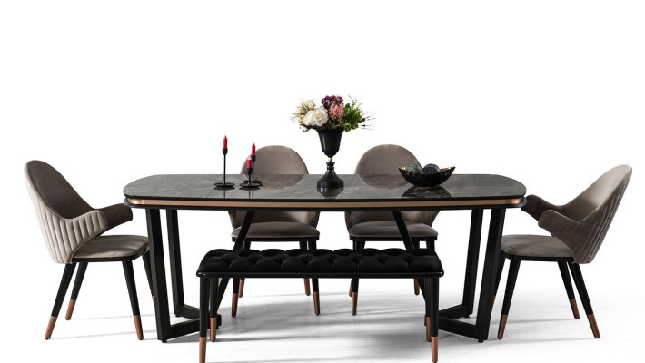 Luxurious Dining room Set Consists of Dining table and 4x Chairs Novelty 5 pieces.