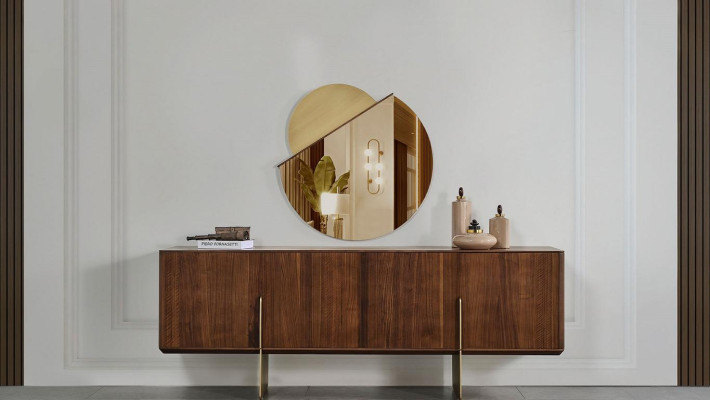 Luxurious Dining room Set Consists of Sideboard and Mirror Brown Color