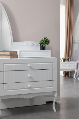 Bed Bedside table Chest of drawers 6 pcs. Bedroom Modern Luxury Bedroom