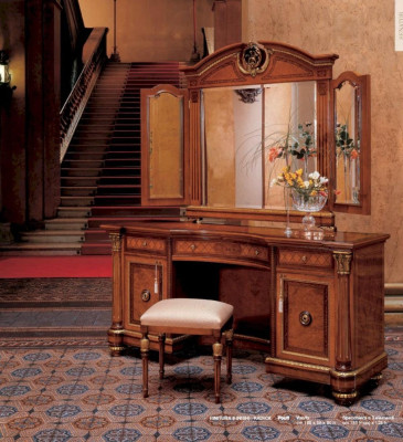 Elegant Dressing Table with Mirror – Luxurious Dressing Table Set Bedroom