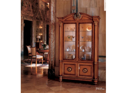 Display case Luxury Cabinets Showcases Wood Living room Furniture Wardrobe Brown Baroque Style