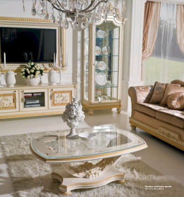 Modern Beige Coffee table Designer Living room Furniture Luxury Furnishings