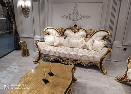 Living room Sofa Couch Furniture Classic Furnishings 3 Seater Couches