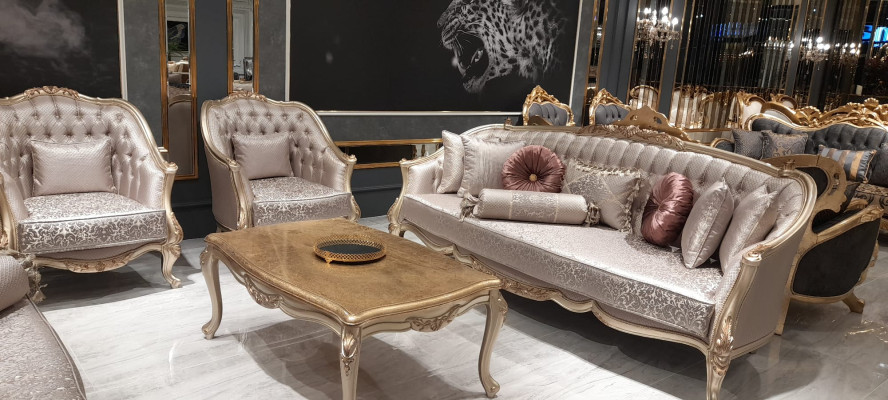 Chesterfield Baroque Three Seater Couch Upholstery Furniture French Furnishings