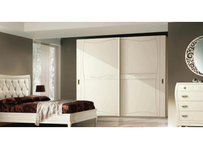 Luxury Wardrobe with Sliding Doors Bedroom Wardrobe Cabinets Wood Design
