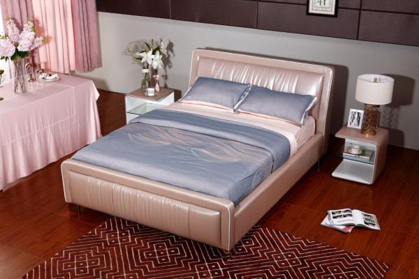 Designer Double bed Bed Beds Bedroom Leather Hotel Luxury Upholstery