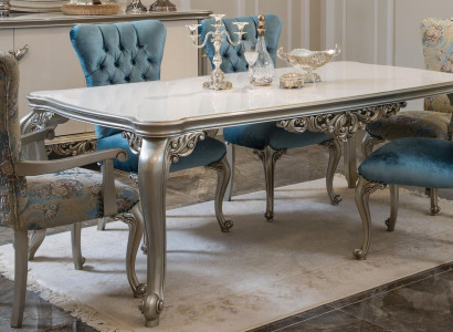 Wonderful dining table in classic n design with exclusive r table top