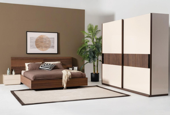 4-piece Bedroom Set Bed 2x Bedside tables Wardrobe Wardrobe