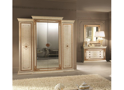 Classic r Antique Style Wardrobe Wardrobe Wood Coat rack Bedroom Baroque