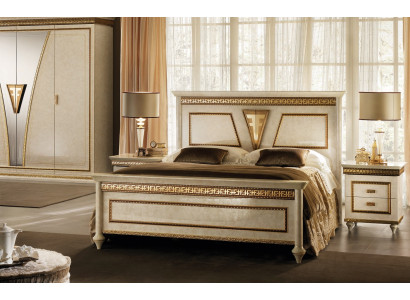 Set 3 pieces Bedroom Suite Bed 2x Bedside table Baroque Italian Furniture new