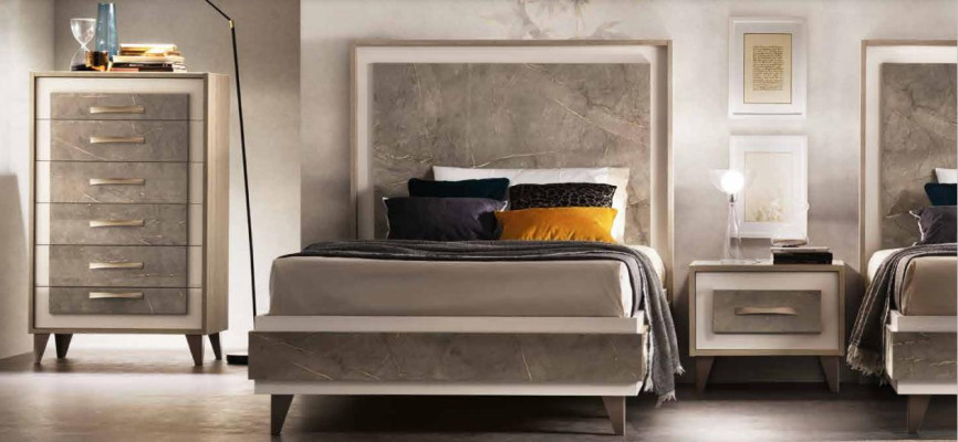Bedroom Set Bed Bedside tables Chest of drawers Stil Suite Italian Furniture 4 pcs