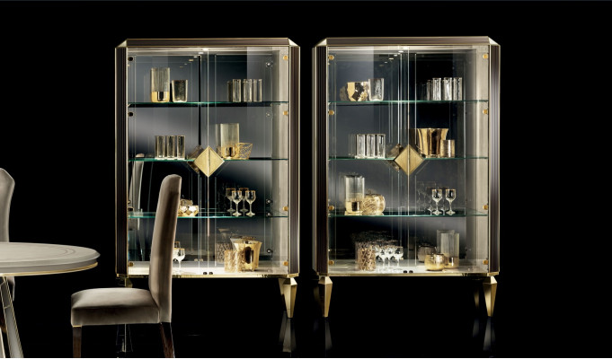 Designer Italian Chic Wood Furniture Modern Style Wardrobe Display case Living room