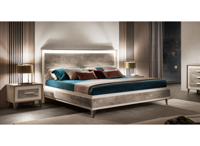 Bed 2x Bedside table 3-piece Bedroom Set Furniture Modern Luxury Beds arredoclassic