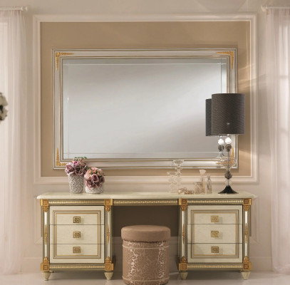 Designer wall mirror in classic n style large mirror arredoclassic living room